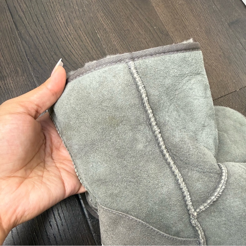 🤍 UGG Australia Classic‎ Short II Boots – Grey Sheepskin - Picture 4 of 16